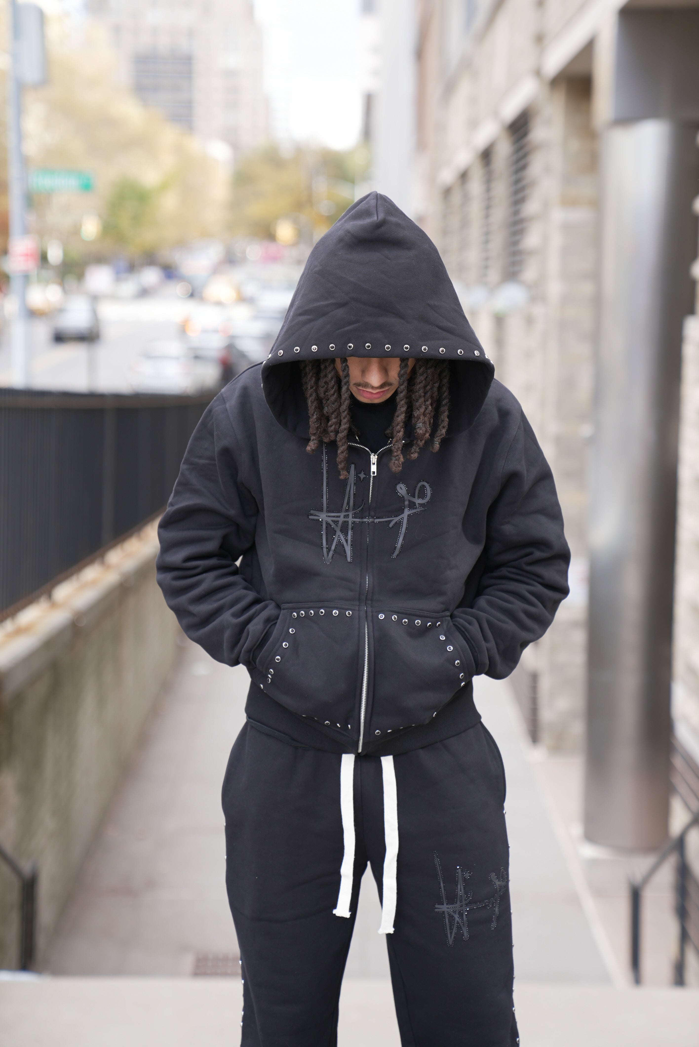 ONYX STONE SWEATSUIT