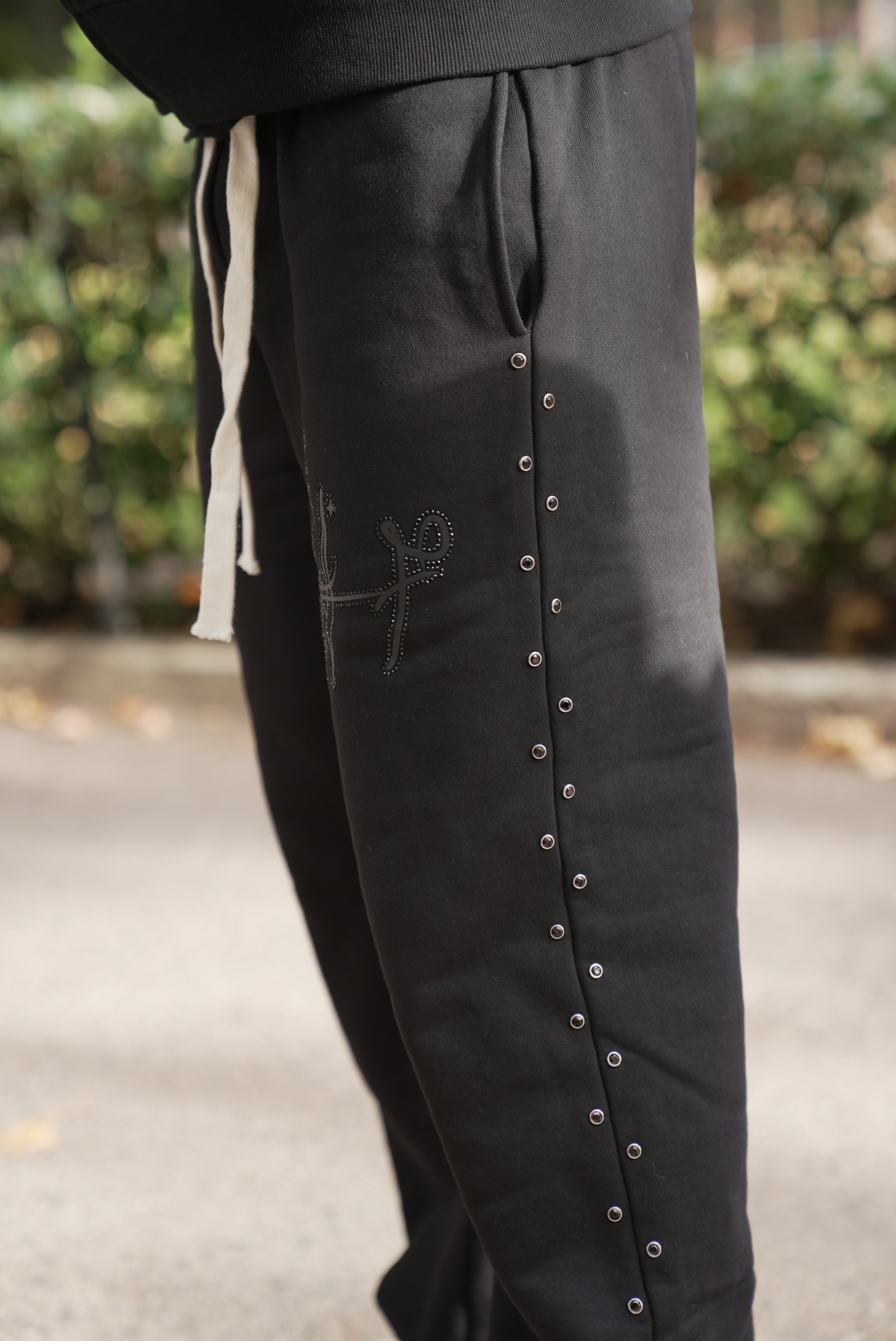 ONYX STONE SWEATSUIT