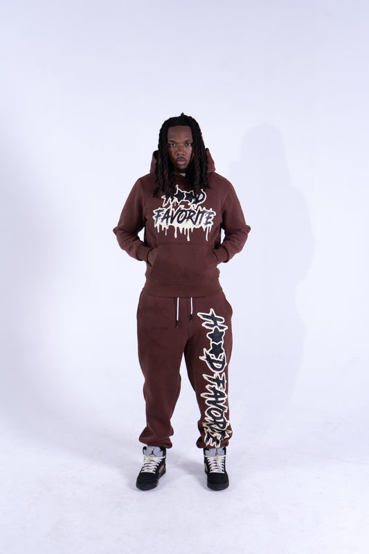 BROWN HOODFAVORITE SWEATSUIT