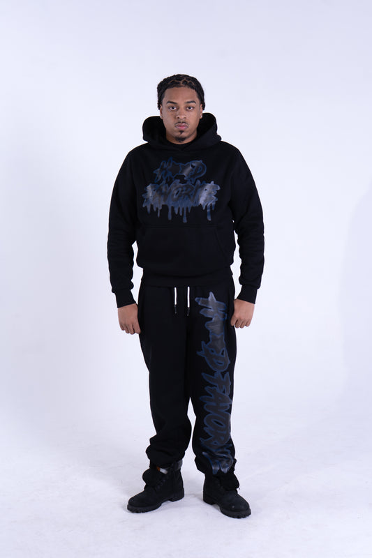BLACK HOODFAVORITE SWEATSUIT